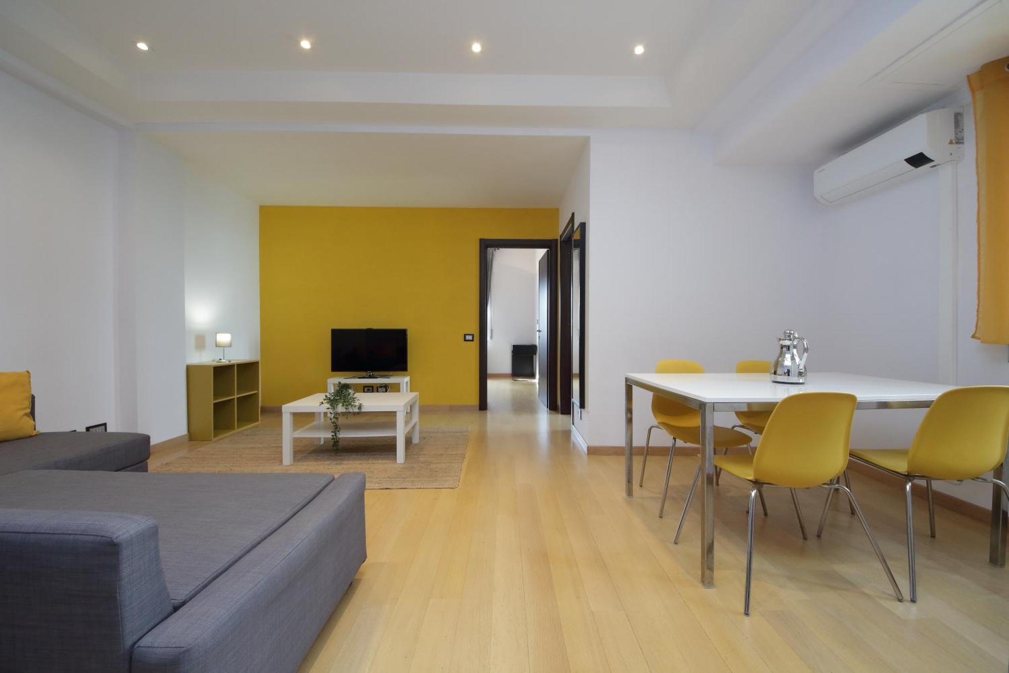 Cozy And Comfy Apartment In Piramide Metro Stop Roma Exterior foto